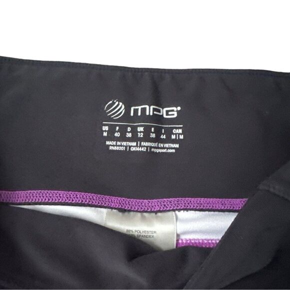 MPG Athletics Knee Length shorts size Medium in Purple - Picture 3 of 5